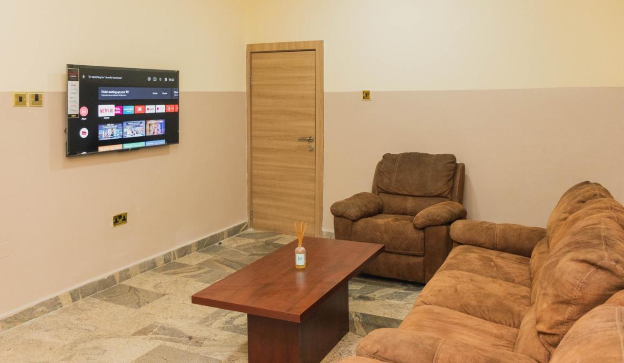 J'S Place Abuja Dış mekan fotoğraf