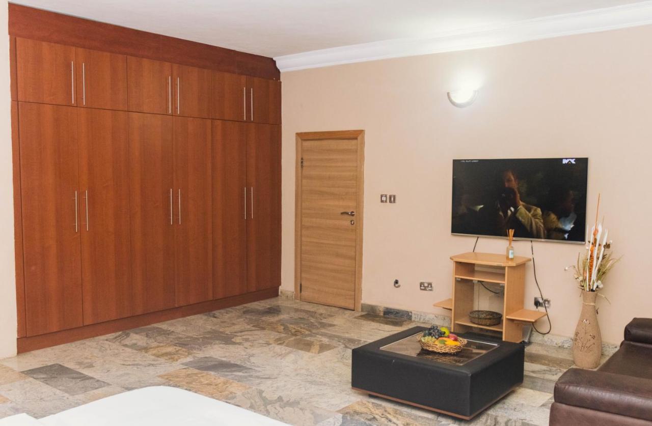 J'S Place Abuja Dış mekan fotoğraf