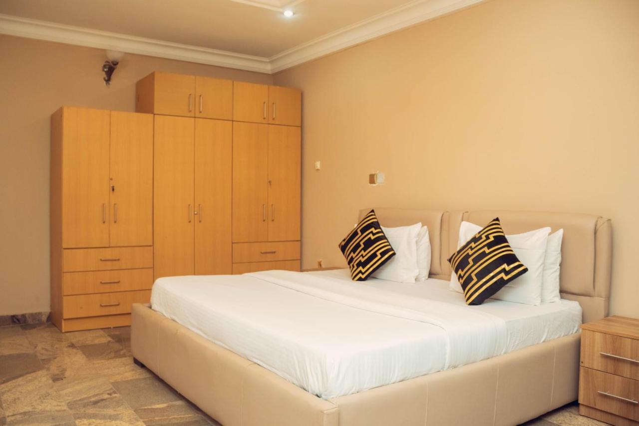 J'S Place Abuja Dış mekan fotoğraf